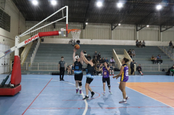 Foto - CAMPEONATO MUNICIPAL DE BASQUETE FEMININO