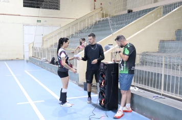 Foto - SELETIVA DE VOLEIBOL FEMINO