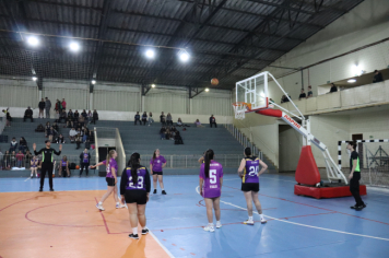 Foto - CAMPEONATO MUNICIPAL DE BASQUETE FEMININO