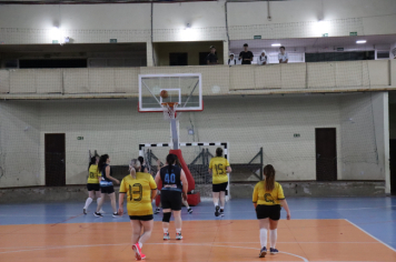 Foto - CAMPEONATO MUNICIPAL DE BASQUETE FEMININO