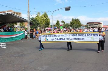 Foto - Desfile Cívico 2024