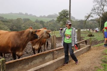 Foto - 1ª Caminhada Internacional no Circuito Cerro da Onça de Piraí do Sul foi sucesso