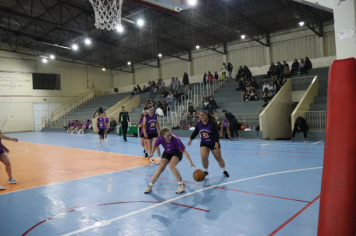 Foto - CAMPEONATO MUNICIPAL DE BASQUETE FEMININO