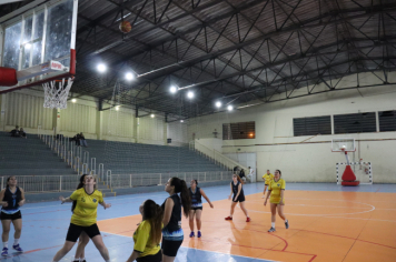 Foto - CAMPEONATO MUNICIPAL DE BASQUETE FEMININO