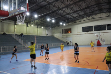 Foto - CAMPEONATO MUNICIPAL DE BASQUETE FEMININO