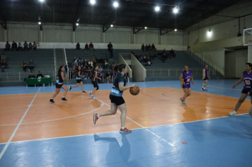 Foto - CAMPEONATO MUNICIPAL DE BASQUETE FEMININO