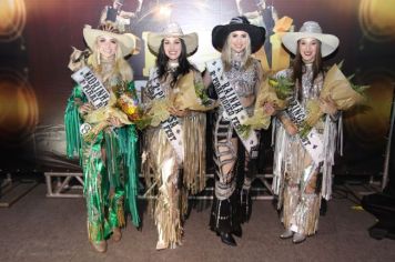 Foto - Concurso elege Rainha, 1ª e 2ª Princesas do II Piraí Rodeo Fest