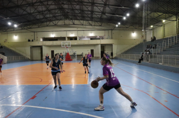 Foto - CAMPEONATO MUNICIPAL DE BASQUETE FEMININO