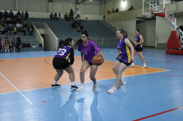 Foto - CAMPEONATO MUNICIPAL DE BASQUETE FEMININO