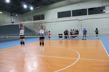 Foto - SELETIVA DE VOLEIBOL FEMINO