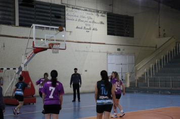 Foto - CAMPEONATO MUNICIPAL DE BASQUETE FEMININO