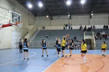Foto - CAMPEONATO MUNICIPAL DE BASQUETE FEMININO
