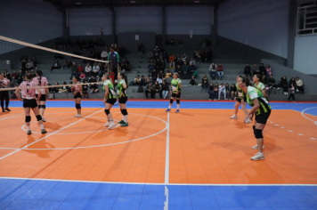 Foto - CAMPEONATO MUNICIPAL DE VÔLEI FEMININO 