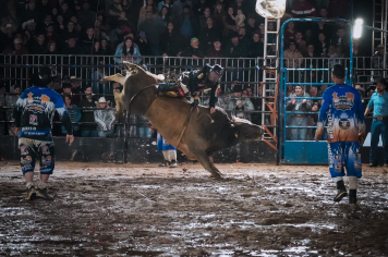 Foto - 4º PIRAÍ RODEO FEST - LEONARDO