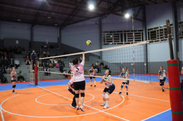 Foto - CAMPEONATO MUNICIPAL DE VÔLEI FEMININO 