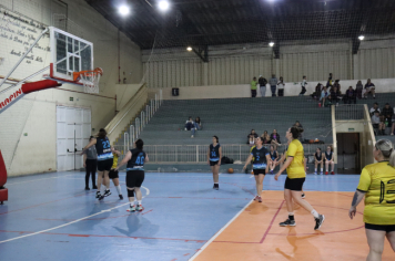 Foto - CAMPEONATO MUNICIPAL DE BASQUETE FEMININO