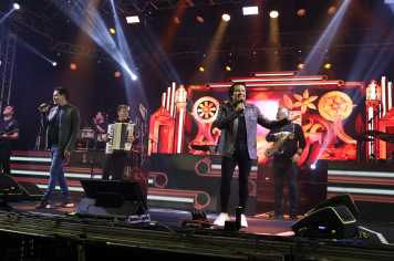 Foto - 4º Piraí Rodeo Fest - Gian e Giovani