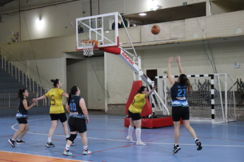 Foto - CAMPEONATO MUNICIPAL DE BASQUETE FEMININO