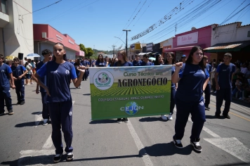 Foto - Desfile Cívico dos 145 anos de Piraí do Sul