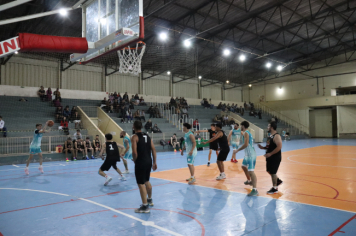 Foto - CAMPEONATO MUNICIPAL DE BASQUETE MASCULINO