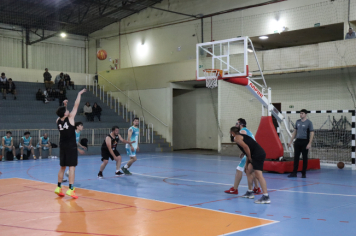 Foto - CAMPEONATO MUNICIPAL DE BASQUETE MASCULINO