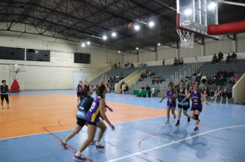 Foto - CAMPEONATO MUNICIPAL DE BASQUETE FEMININO