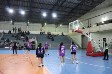 Foto - CAMPEONATO MUNICIPAL DE BASQUETE FEMININO