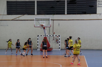 Foto - CAMPEONATO MUNICIPAL DE BASQUETE FEMININO