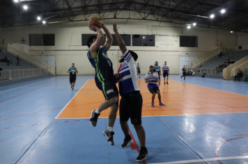 Foto - CAMPEONATO MUNICIPAL DE BASQUETE MASCULINO