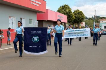 Foto - Desfile Cívico 2024