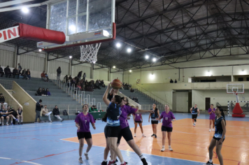 Foto - CAMPEONATO MUNICIPAL DE BASQUETE FEMININO