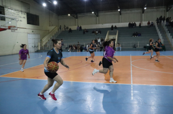 Foto - CAMPEONATO MUNICIPAL DE BASQUETE FEMININO