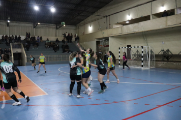 Foto - CAMPEONATO MUNICIPAL DE HANDEBOL FEMININO