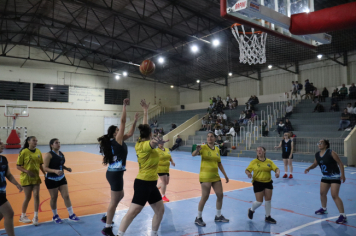 Foto - CAMPEONATO MUNICIPAL DE BASQUETE FEMININO