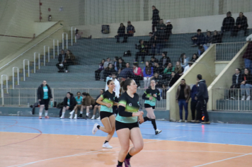 Foto - CAMPEONATO MUNICIPAL DE HANDEBOL FEMININO