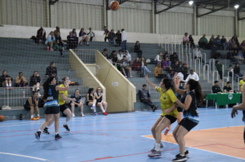 Foto - CAMPEONATO MUNICIPAL DE BASQUETE FEMININO