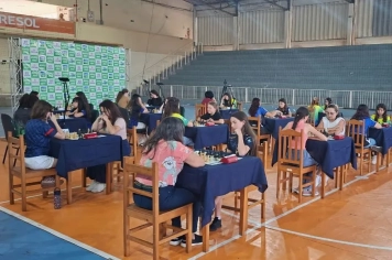 Foto - XI TORNEIO DE XADREZ DO DIA INTERNACIONAL DA MULHER