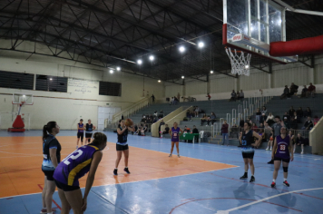 Foto - CAMPEONATO MUNICIPAL DE BASQUETE FEMININO