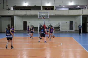 Foto - CAMPEONATO MUNICIPAL DE BASQUETE FEMININO
