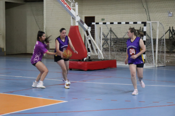 Foto - CAMPEONATO MUNICIPAL DE BASQUETE FEMININO