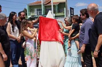 Foto - Prefeitura inaugura Praça Rivadávia Vargas Neto e amplia espaços de convivência na cidade