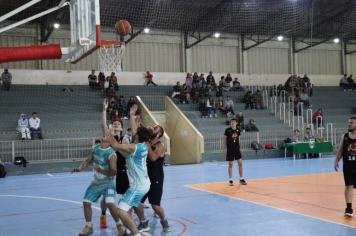 Foto - CAMPEONATO MUNICIPAL DE BASQUETE MASCULINO