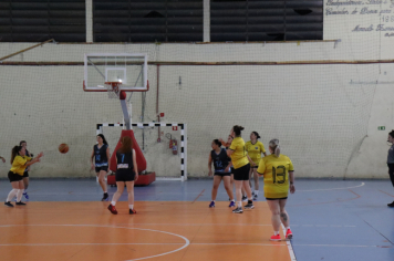 Foto - CAMPEONATO MUNICIPAL DE BASQUETE FEMININO