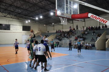 Foto - CAMPEONATO MUNICIPAL DE BASQUETE MASCULINO