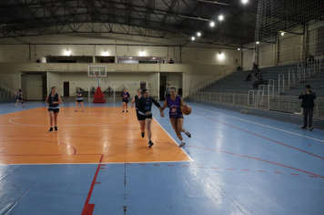 Foto - CAMPEONATO MUNICIPAL DE BASQUETE FEMININO