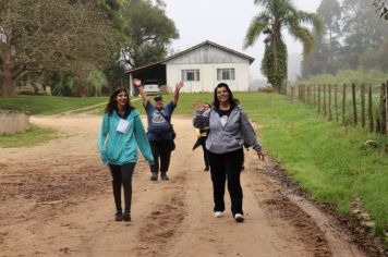 Foto - 1ª Caminhada Internacional no Circuito Cerro da Onça de Piraí do Sul foi sucesso