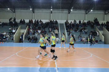 Foto - CAMPEONATO MUNICIPAL DE HANDEBOL FEMININO