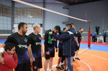 Foto - PREMIAÇÃO DO CAMPEONATO MUNICIPAL DE VÔLEI MASCULINO