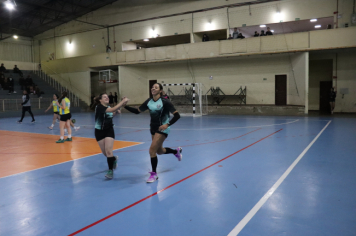 Foto - CAMPEONATO MUNICIPAL DE HANDEBOL FEMININO