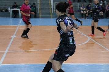 Foto - CAMPEONATO POPULAR MUNICIPAL DE FUTSAL FEMININO